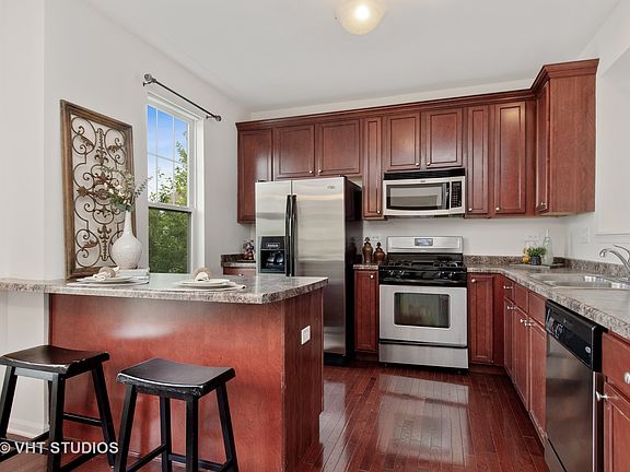 2nd image of 3410 Kentshire Cir