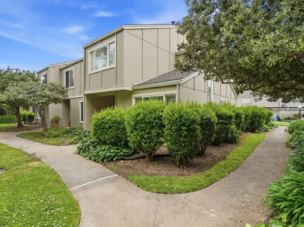 (undisclosed Address), Pacifica, CA 94044