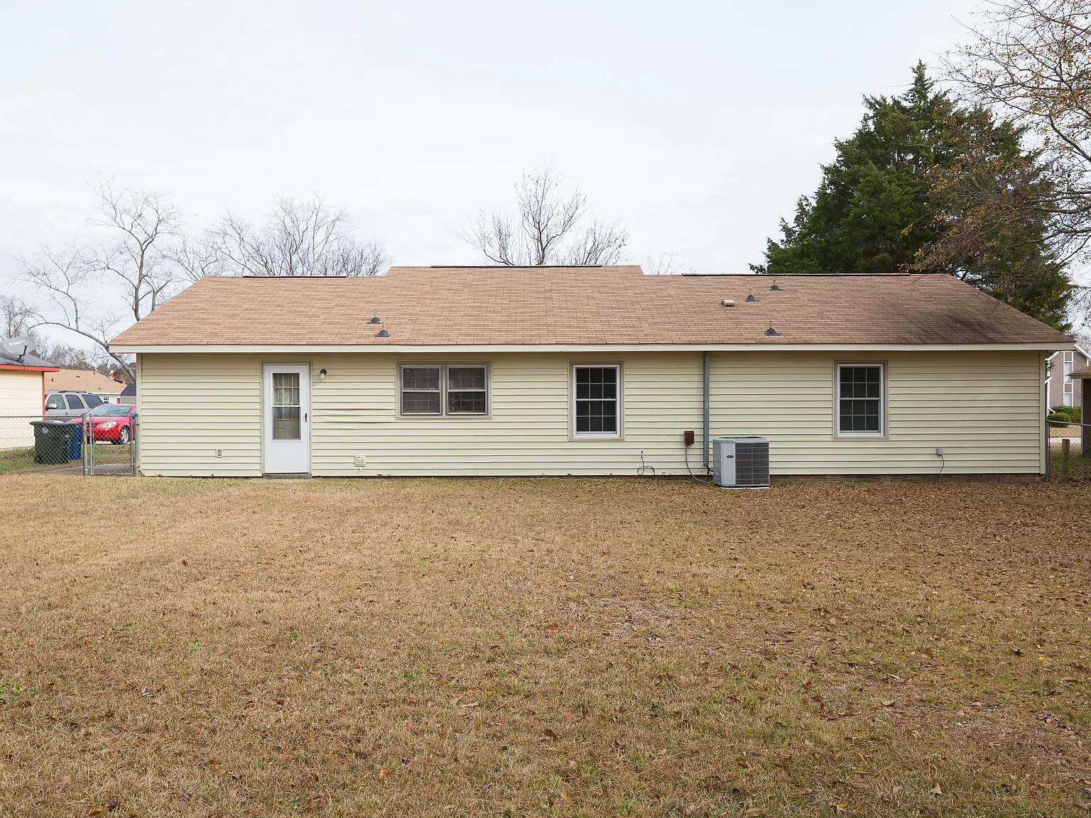 608 Missenburg Court - 1 — Photo 3