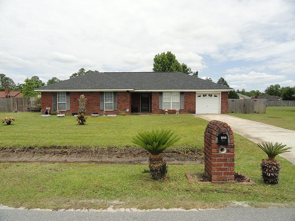 2nd image of 439 McCumber Dr