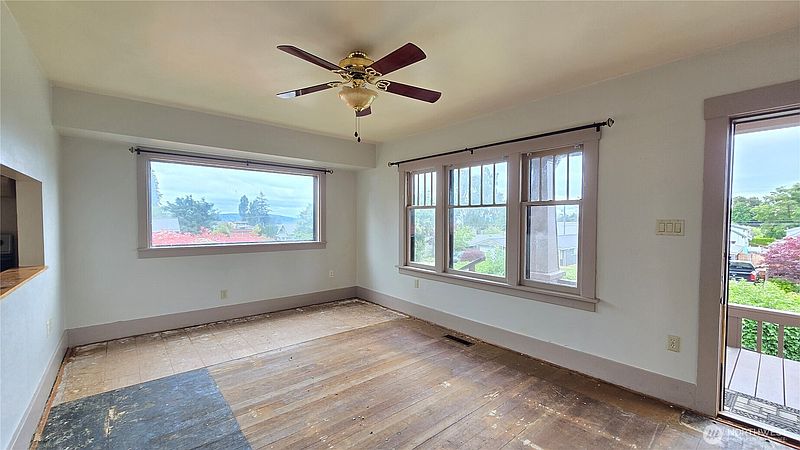 4th image of 4622 N Defiance Street