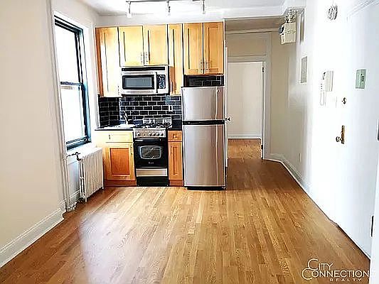 1st image of 83 Macdougal St APT 29