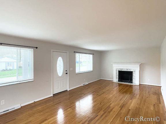 3rd image of 1228 Meriweather Ave