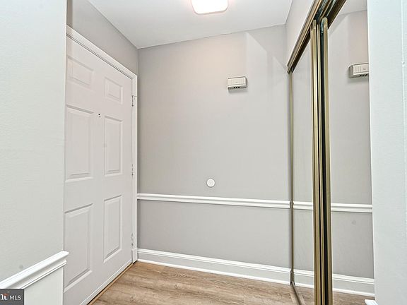 3rd image of 2748 Bordeaux Pl
