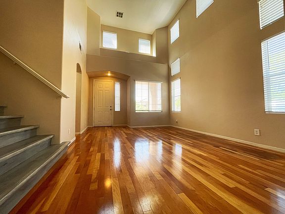 2nd image of 9964 Canyon Peak Dr