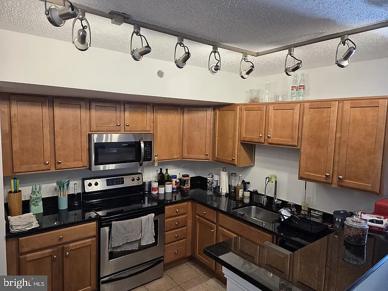 1001 N Vermont St #603 — Photo 3