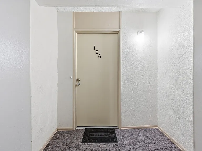 6530 Delmonico Dr #106 — Photo 2