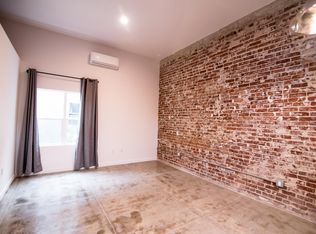1106 E 7th St, Long Beach, CA 90813