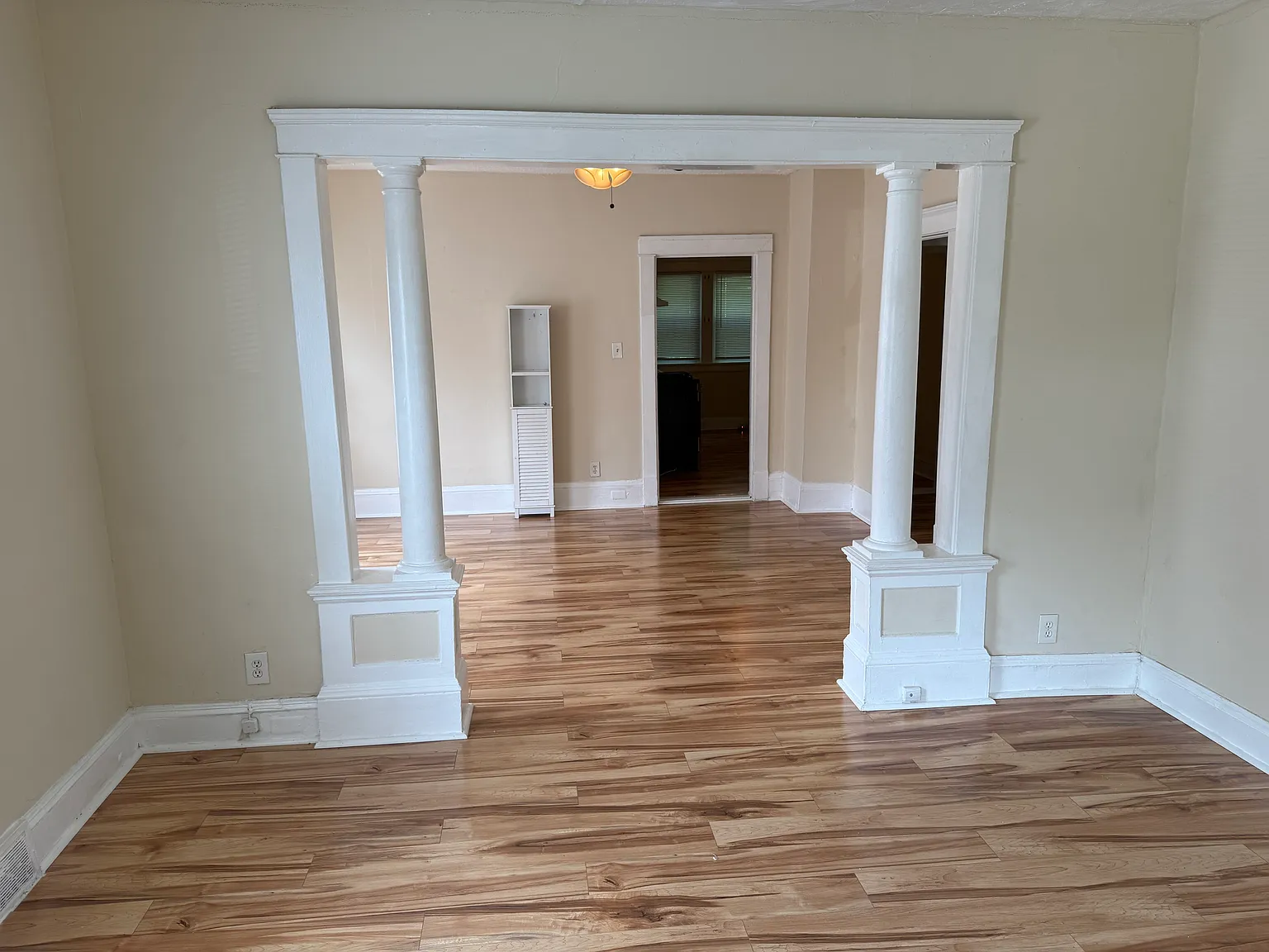 2 bed, 1086 sqft, $1,050 — Photo 2