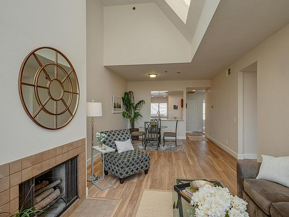 3rd image of 1310 E Orange Grove Blvd APT 303