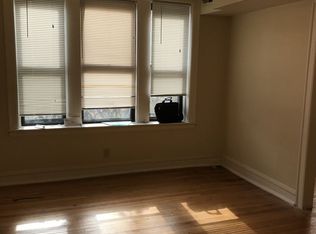 408 E 82nd St #3, Chicago, IL 60619