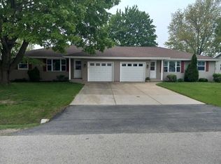 1250 Fatima St, Menasha, WI 54952