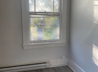 9502 Miles Ave APT 10, Cleveland, OH 44105