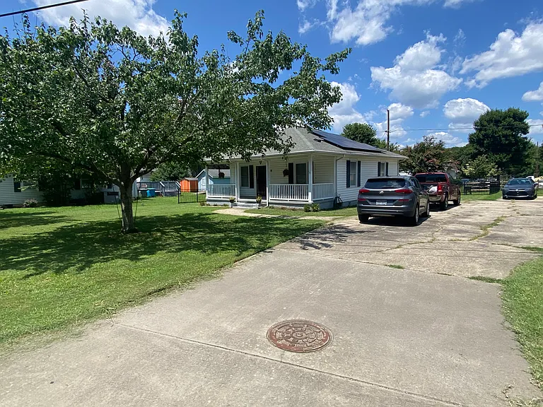 1616 Perfection Ave — Photo 15