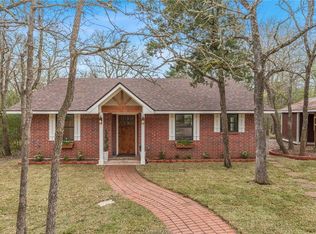 5308 Stousland Rd, College Station, TX 77845