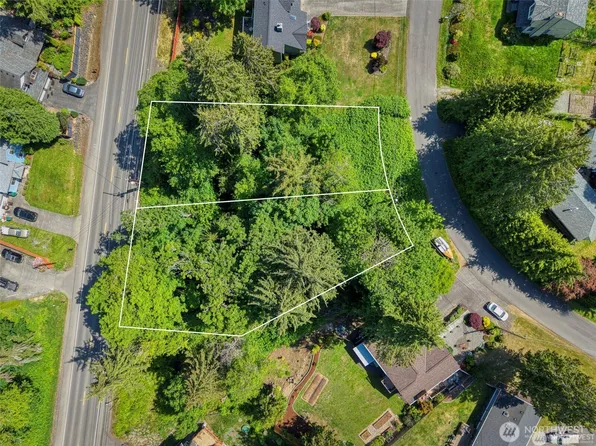 24115 Madura Drive NE, Kingston, WA 98346
