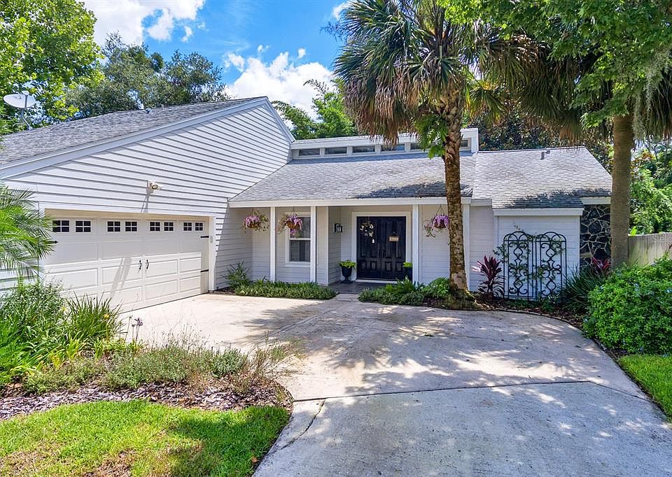 1st image of 203 N Shadow Bay Dr