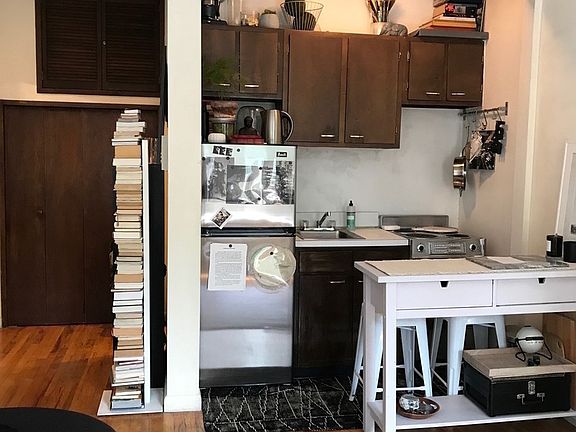 4th image of 45 W 94th St APT 3F