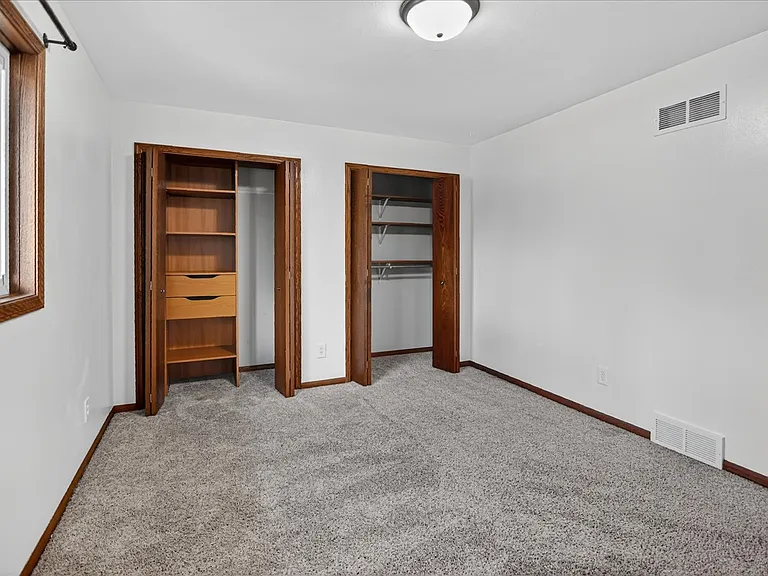 1014 N Westfield Rd — Photo 30