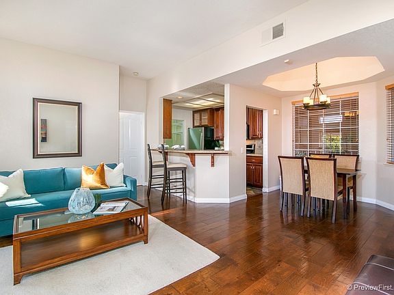 5th image of 521 Arbor Dr Unit 205