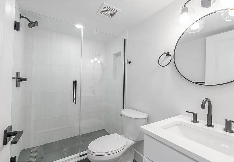 2057 E Rush St #1 — Photo 8