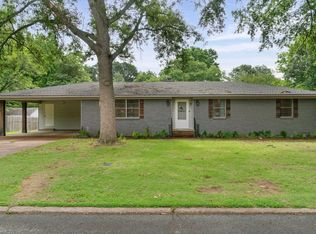 8 Susan Dr, Searcy, AR 72143