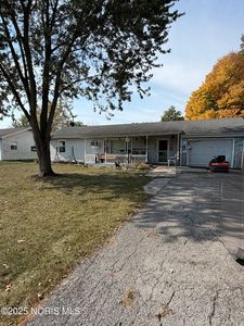 726 Indian Bridge Ln, Defiance, OH, 43512