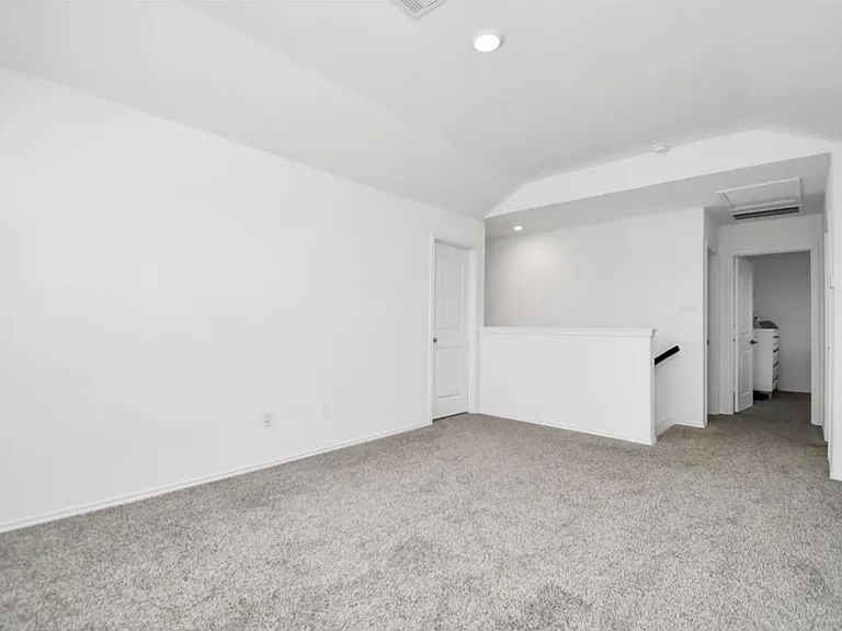 5227 Castlebury Meadows Dr — Photo 9