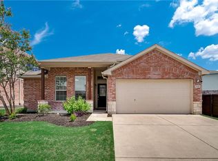 8744 Golden Sunset Trl, Fort Worth, TX 76244