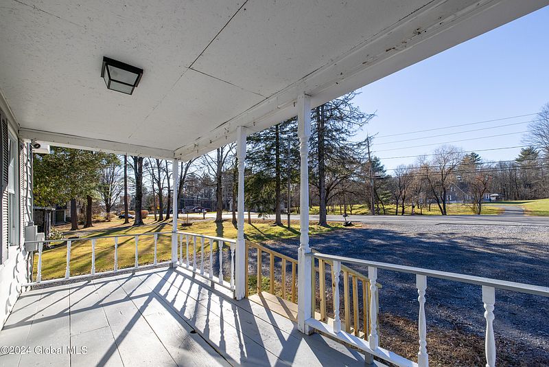 4th image of 150 Fort Edward Road