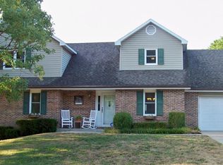 2304 Plymouth Rock Dr, Jefferson City, MO 65109