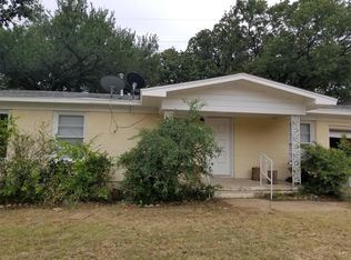 5908 Maceo Ln, Fort Worth, TX 76112