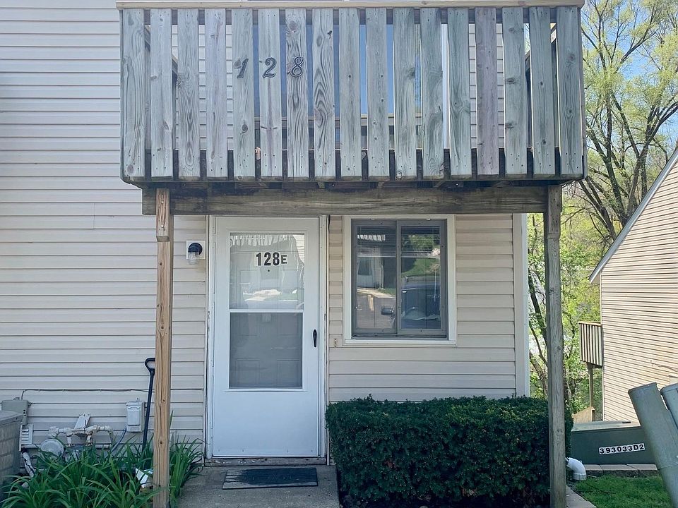 1st image of 128 Cora Ave
