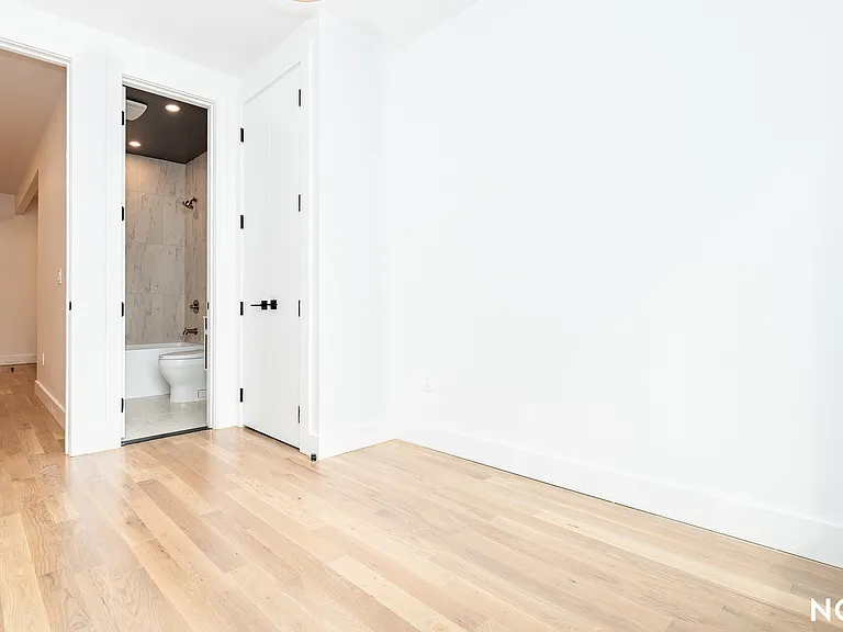 156 Martense St #3L — Photo 11