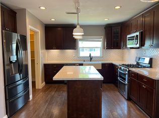 5116 E Mezzanine Way, Long Beach, CA 90808