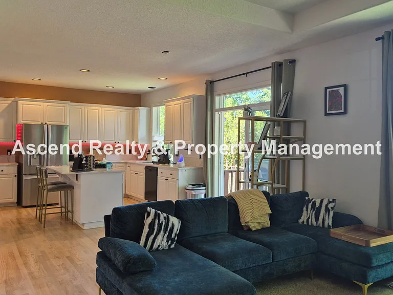 4197 NW 126th Ave — Photo 12