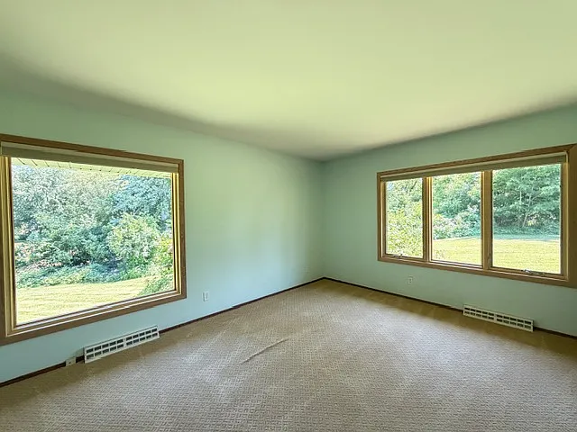 1 Raccoon Rd — Photo 27
