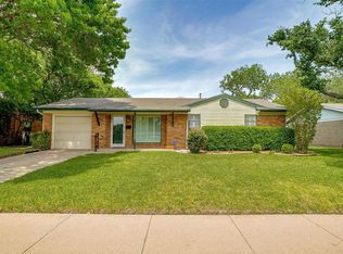 6114 Shadydell Dr, Fort Worth, TX 76135