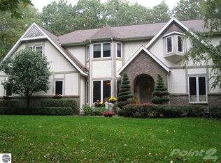 3320 Hilltop Ln, Mount Pleasant, MI 48858