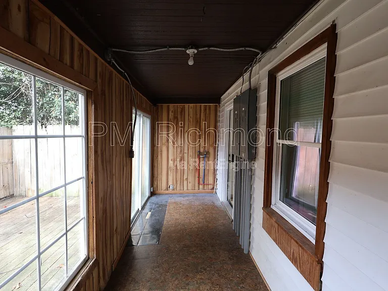 104 Lee Ave #A — Photo 14
