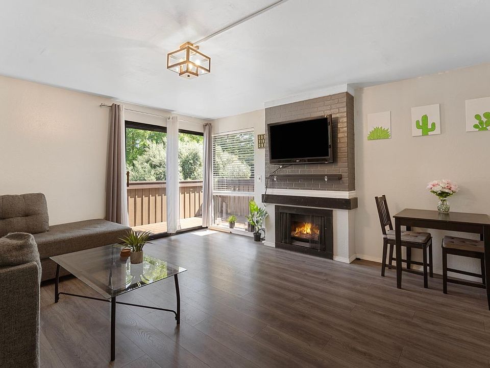 1st image of 989 Fulton Ave APT 480