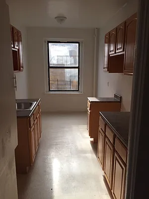 Rented by HFF Realty LLC | media 2