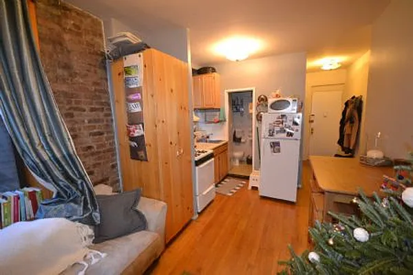 Rented by ArdorNY | media 6