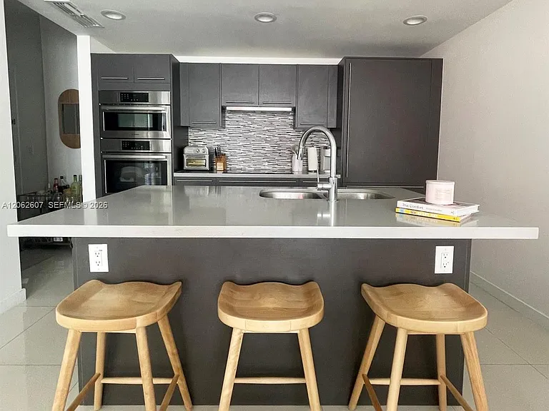 7875 NW 107th Ave #605 — Photo 4