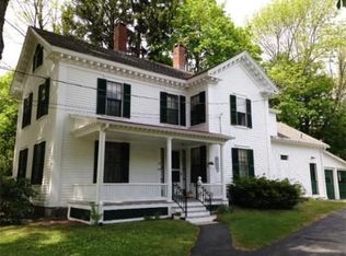 33 Boynton Rd, Templeton, MA 01468