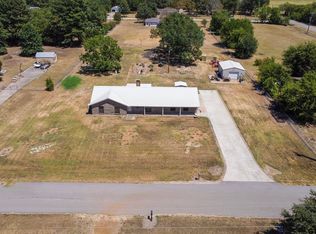 17247 Clint Dr, Flint, TX 75762