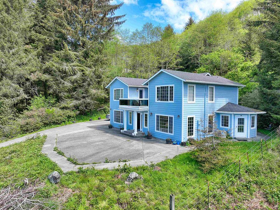 17245 Highway 101, Smith River, CA 95567 MLS 230178 Zillow