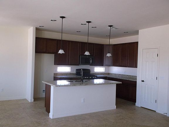 3rd image of 9881 N Niobrara Way