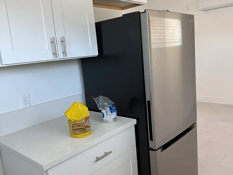 7936 Ducor Ave #7936.5 — Photo 10