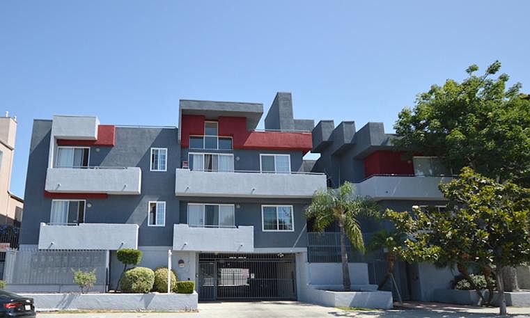 1st image of 5051 Rosewood Ave APT 207